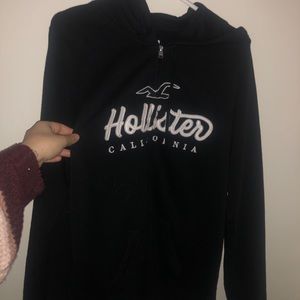Hollister black zip hoodie
